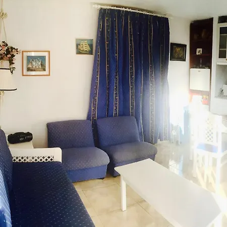 Apartamerica Con Jardin *